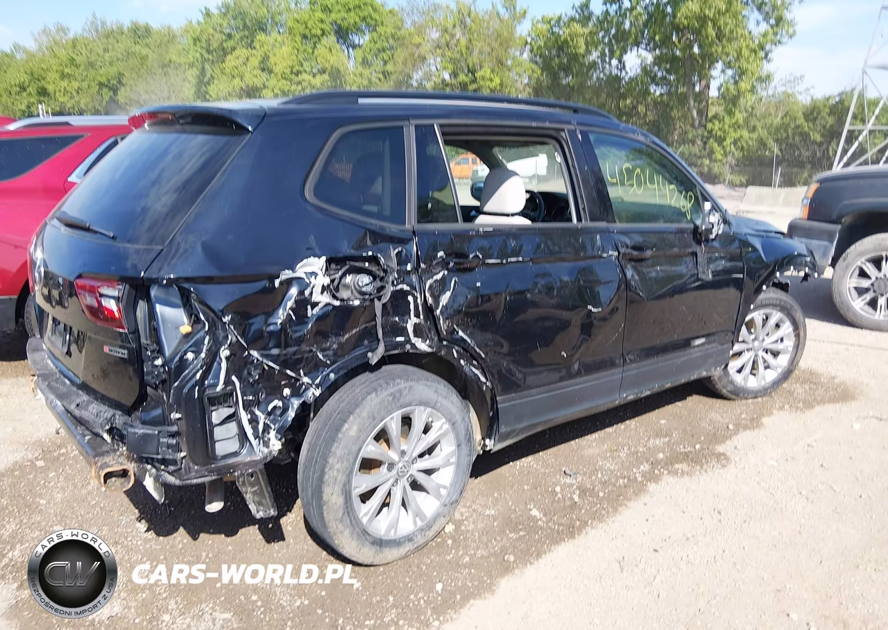 2019 Volkswagen Tiguan 2.0T S VIN:3VV0B7AX3KM111318 - 18