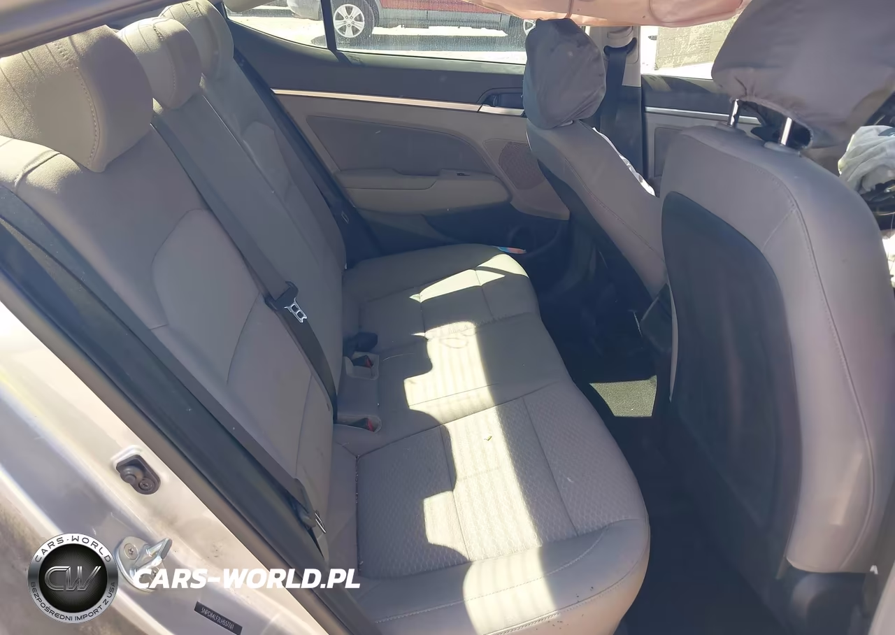 2020 Hyundai Elantra Value Edition VIN:5NPD84LF2LH557761 - 8