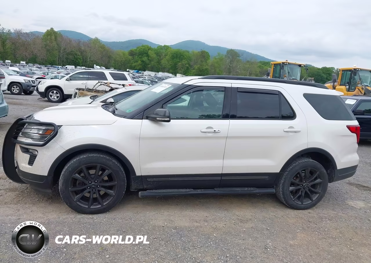 2018 Ford Explorer Xlt VIN:1FM5K8DH9JGC46984 - 15