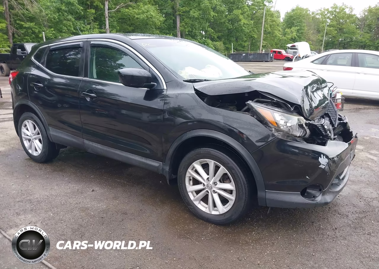 2017 Nissan Rogue Sport S