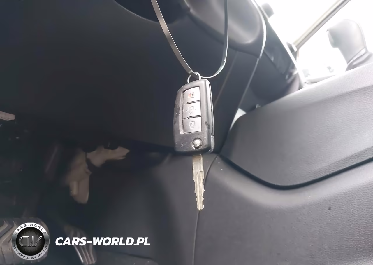2017 Nissan Rogue Sport S VIN:JN1BJ1CR7HW128141 - 11