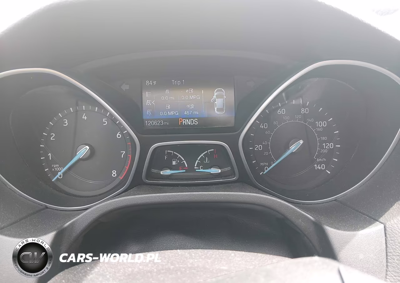 2018 Ford Focus Titanium VIN:1FADP3J27JL233104 - 7