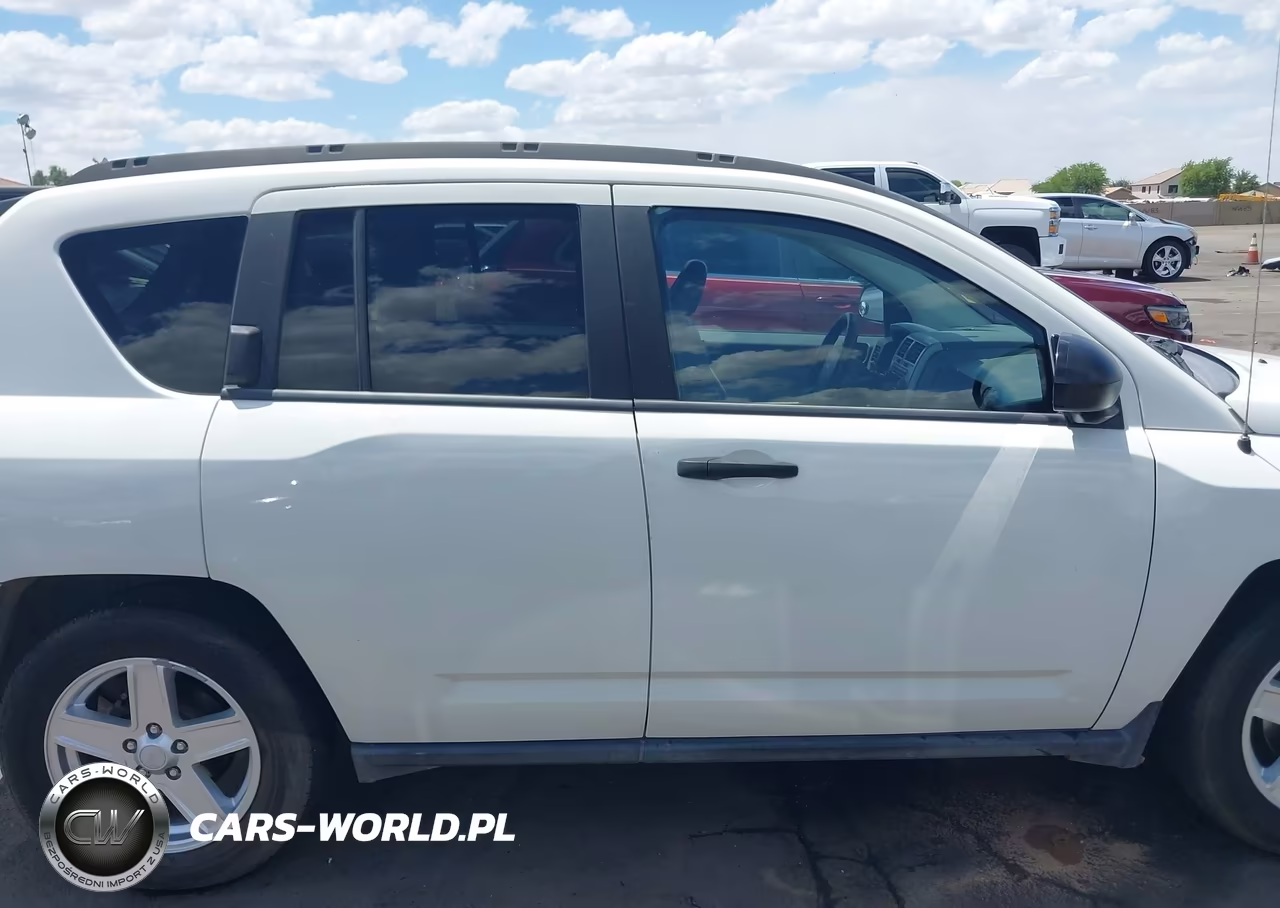 2007 Jeep Compass Sport VIN:1J8FF47W27D155901 - 13