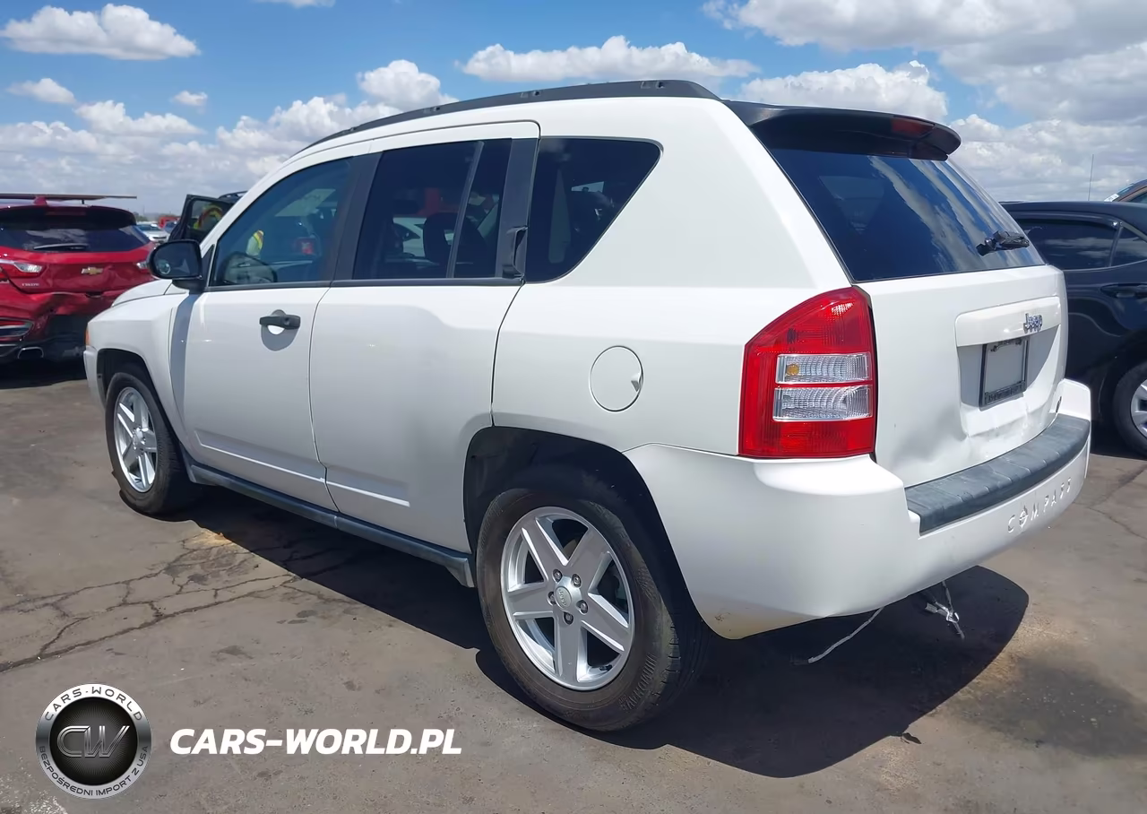 2007 Jeep Compass Sport VIN:1J8FF47W27D155901 - 3