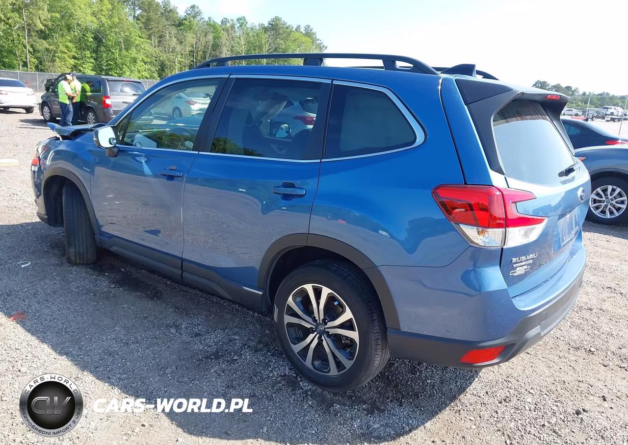2024 Subaru Forester Limited VIN:JF2SKAKC7RH407944 - 3