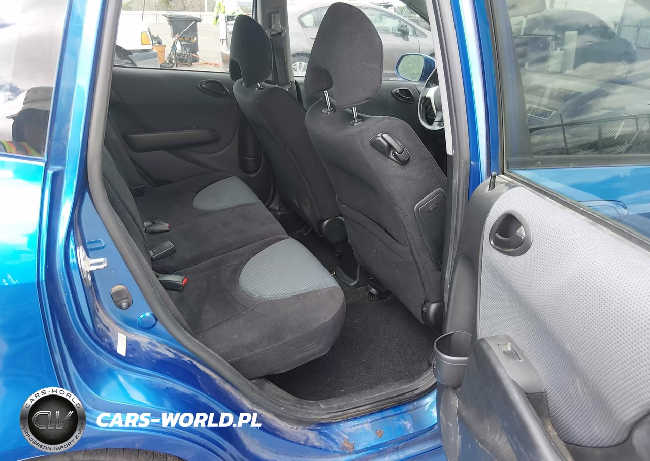 2008 Honda Fit Sport VIN:JHMGD38668S074129 - 8