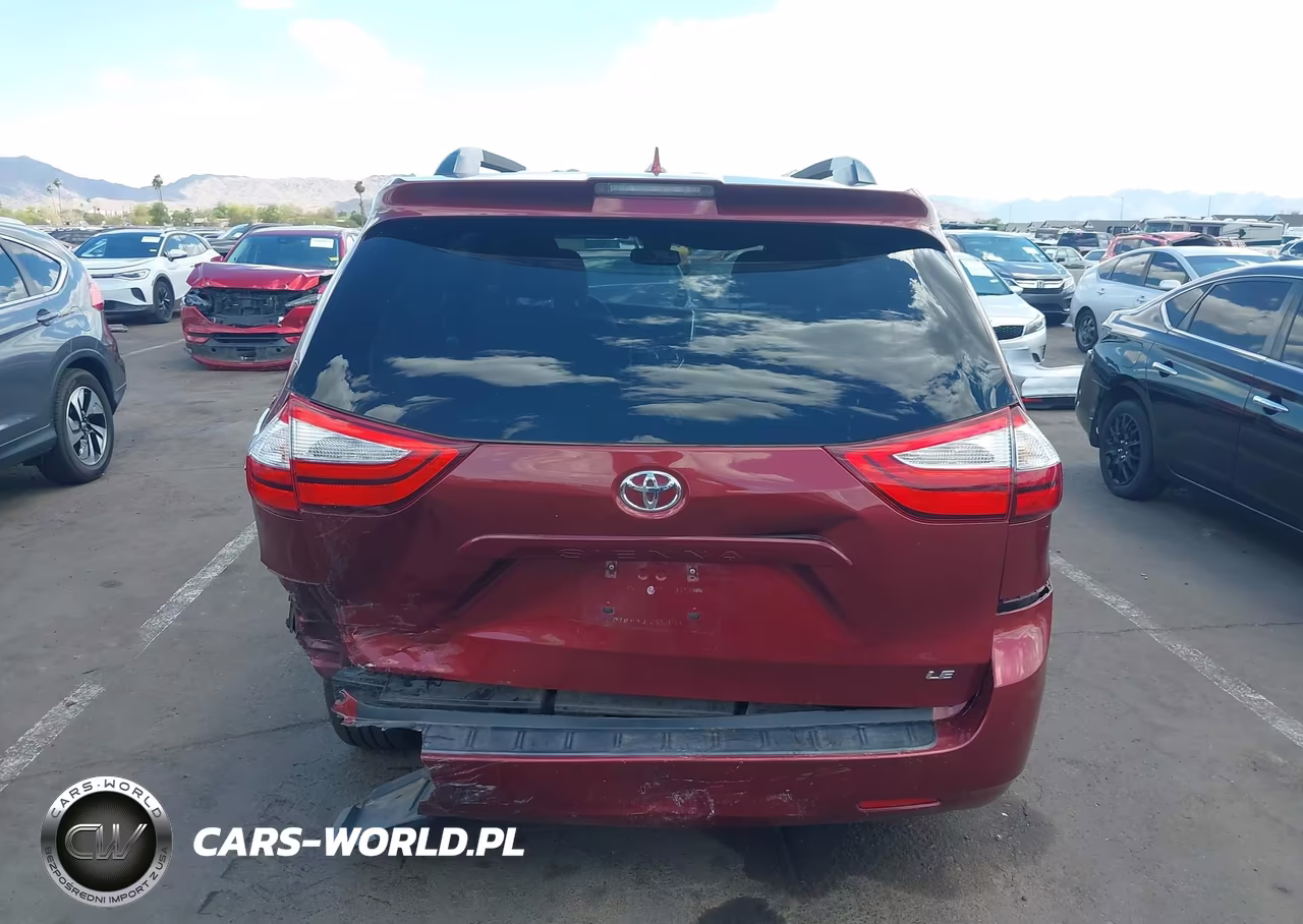 2019 Toyota Sienna Le 8 Passenger VIN:5TDKZ3DC4KS009918 - 16