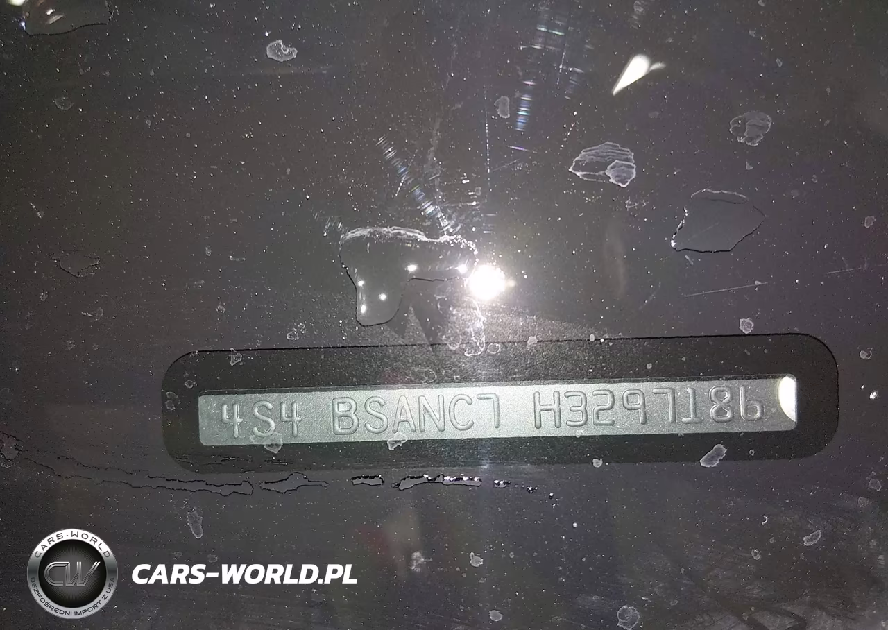2017 Subaru Outback 2.5I Limited VIN:4S4BSANC7H3297186 - 9