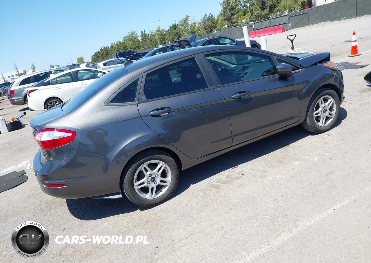 2019 Ford Fiesta Se VIN:3FADP4BJ6KM163977 - 4