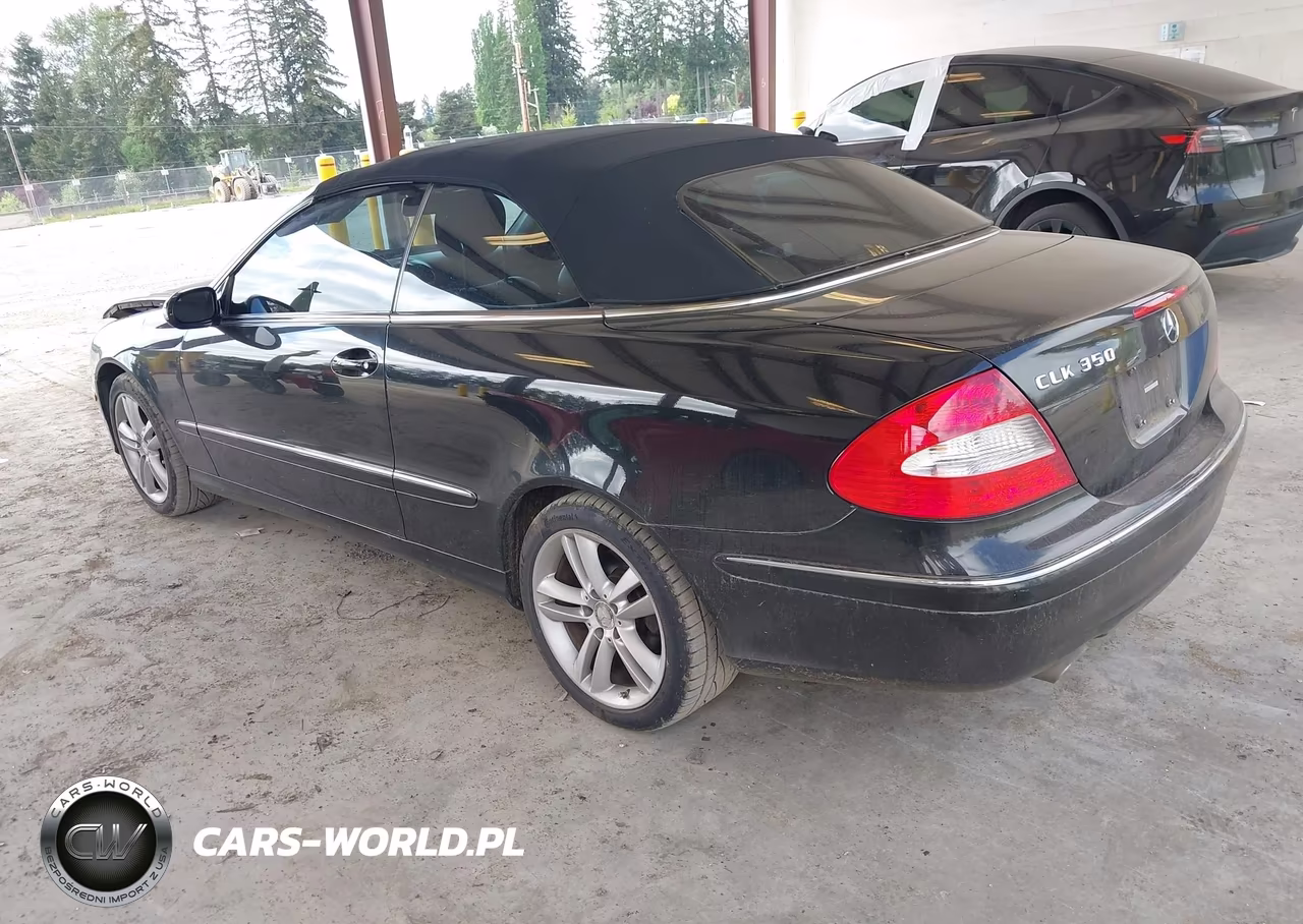 2008 Mercedes-Benz Clk 350 VIN:WDBTK56FX8T093781 - 3