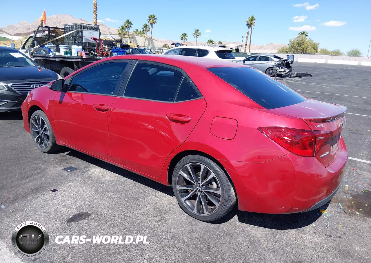 2017 Toyota Corolla Se VIN:2T1BURHEXHC926263 - 3