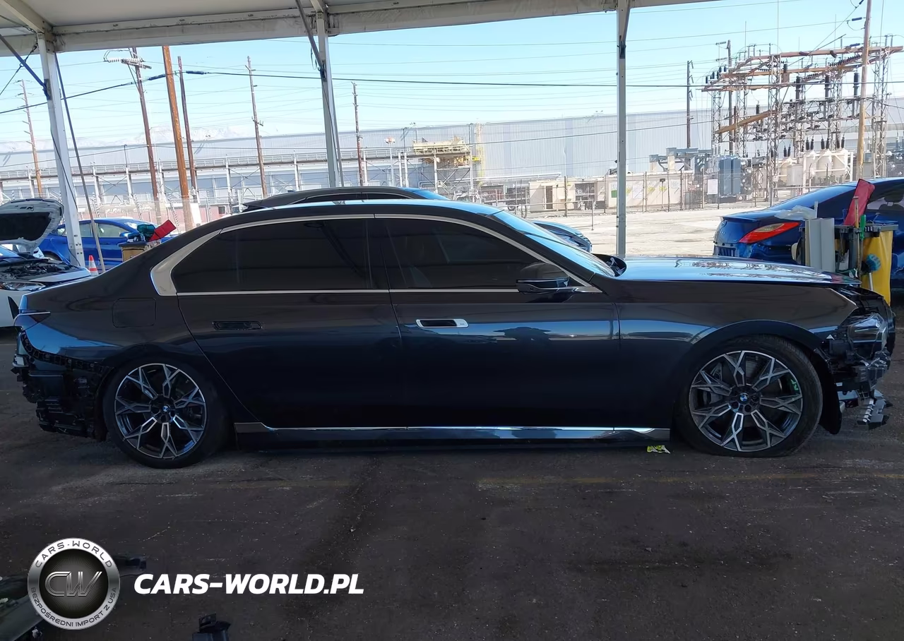 2025 BMW I7 Edrive50 VIN:WBY43EJ04SCU39688 - 14