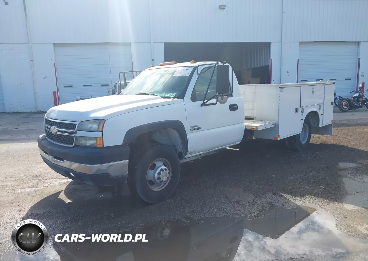 2007 Chevrolet Silverado 3500 Chassis Classic Work Truck VIN:1GBJC34D77E139358 - 2