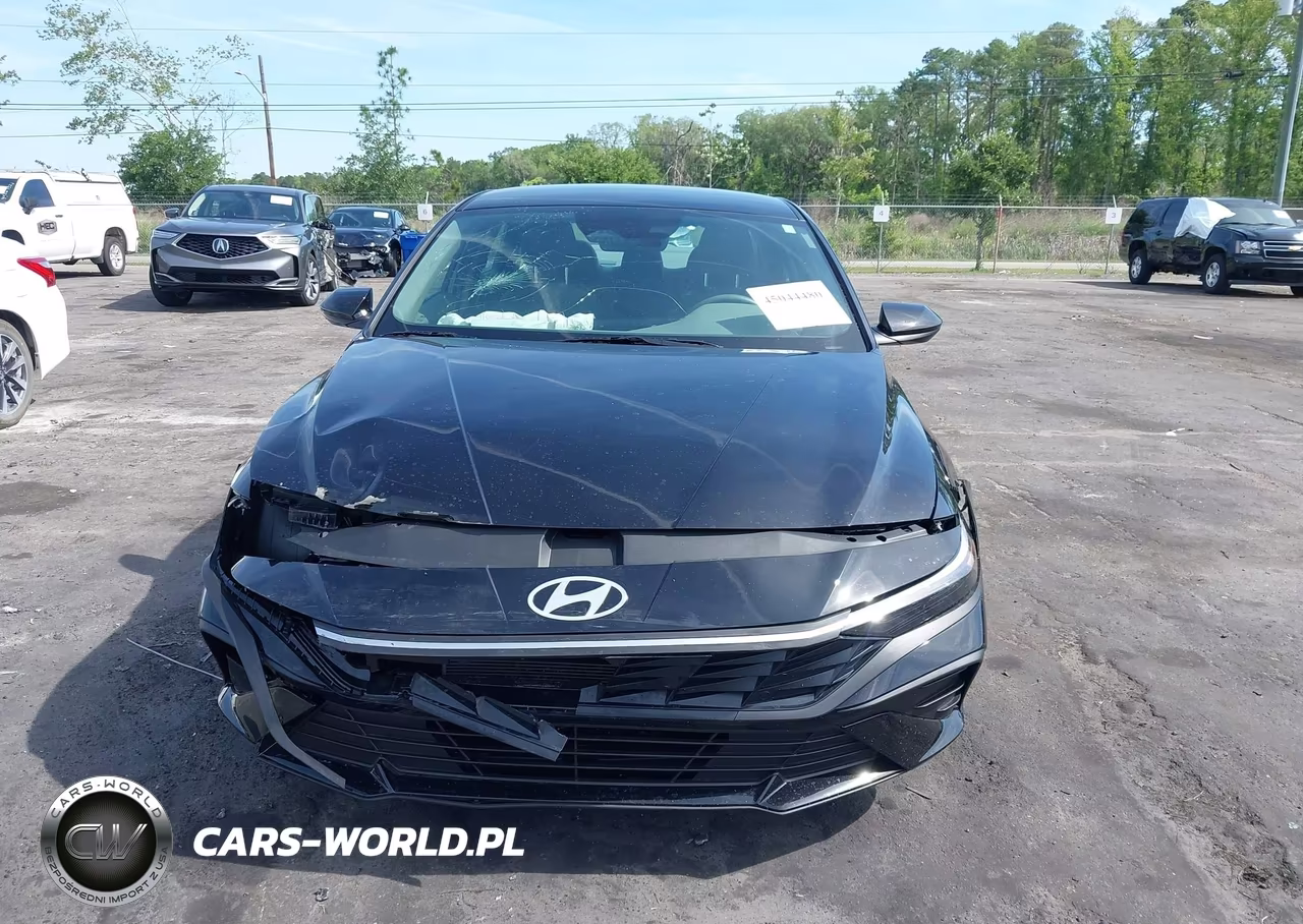 2025 Hyundai Elantra Sel Sport VIN:KMHLM4DG6SU035780 - 12