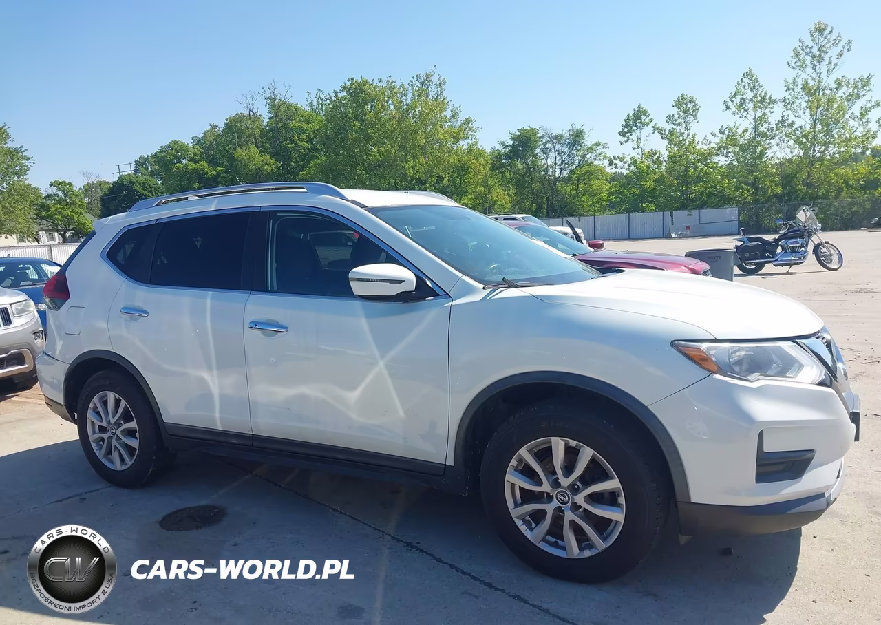 2018 Nissan Rogue Sv VIN:KNMAT2MT8JP590212 - 13