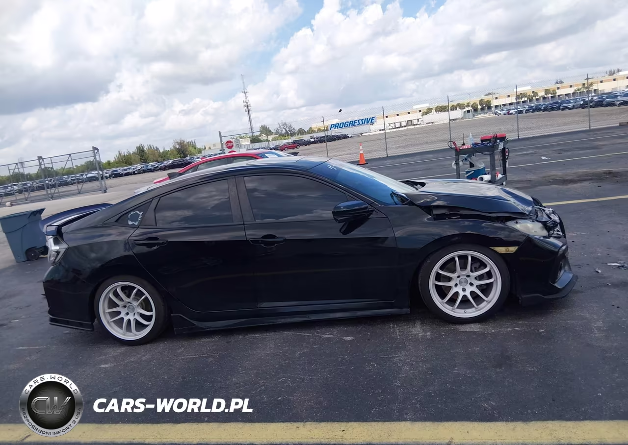 2018 Honda Civic Si VIN:2HGFC1E56JH709302 - 13