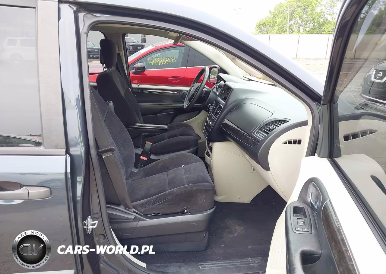 2014 Dodge Grand Caravan American Value Pkg VIN:2C4RDGBG4ER335113 - 5