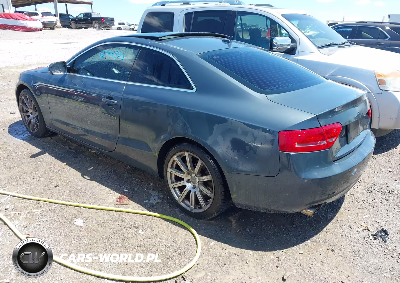 2011 Audi A5 2.0T Premium VIN:WAULFAFRXBA031158 - 3