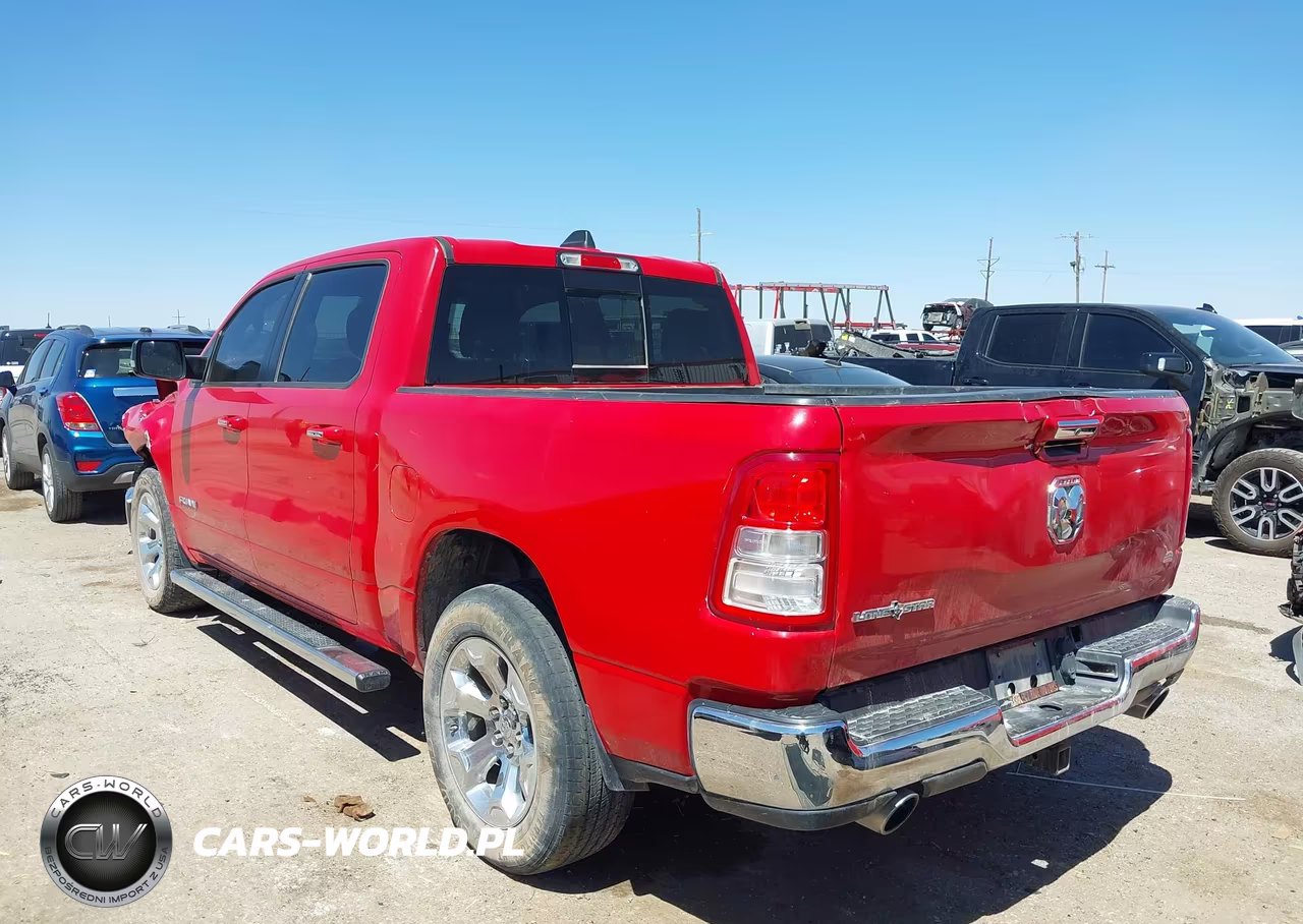 2019 Ram 1500 VIN:1C6RREFT4KN547989 - 3