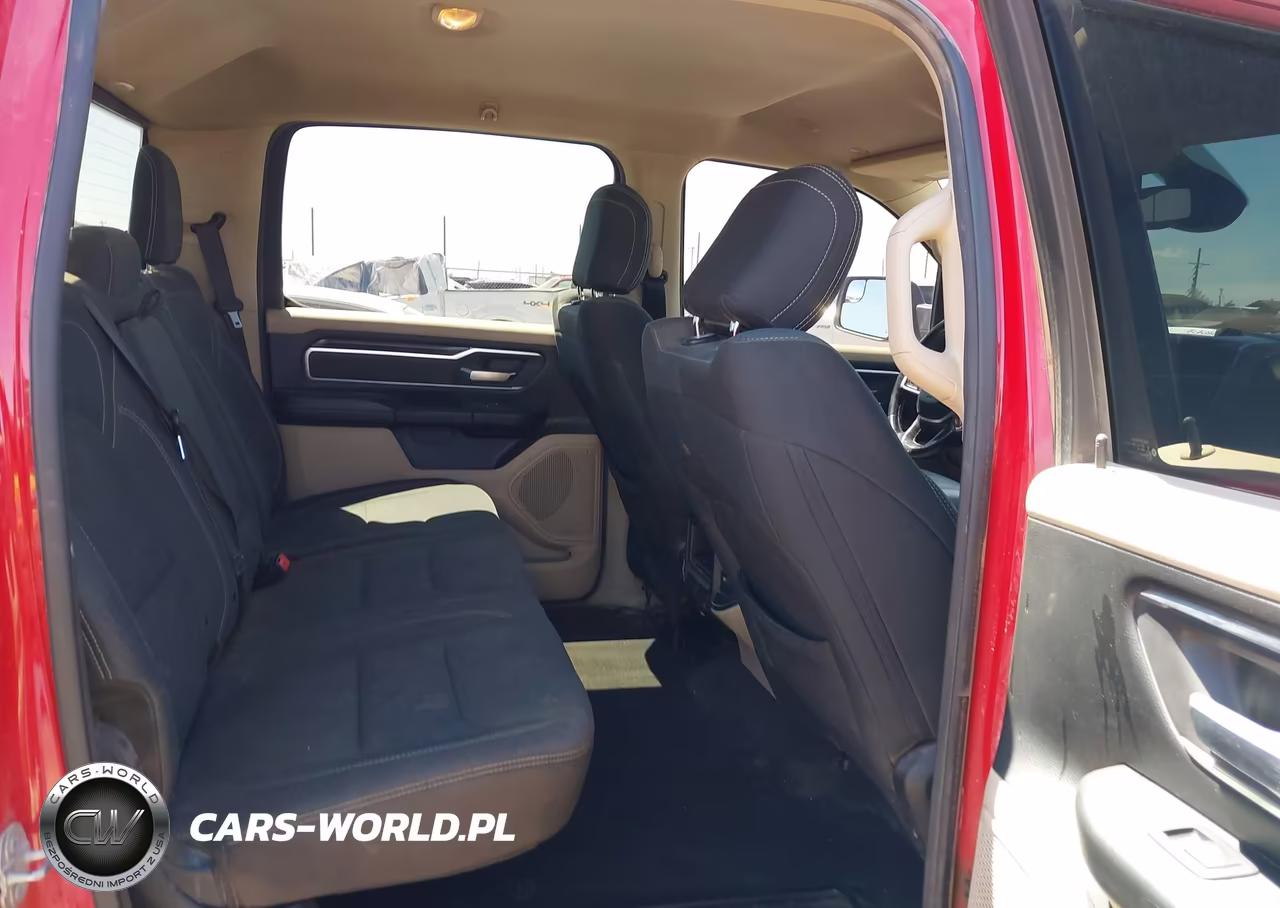 2019 Ram 1500 VIN:1C6RREFT4KN547989 - 8