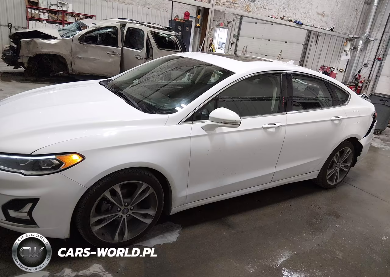 2020 Ford Fusion Titanium VIN:3FA6P0D92LR133531 - 14