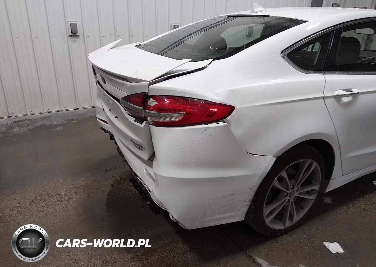 2020 Ford Fusion Titanium VIN:3FA6P0D92LR133531 - 18