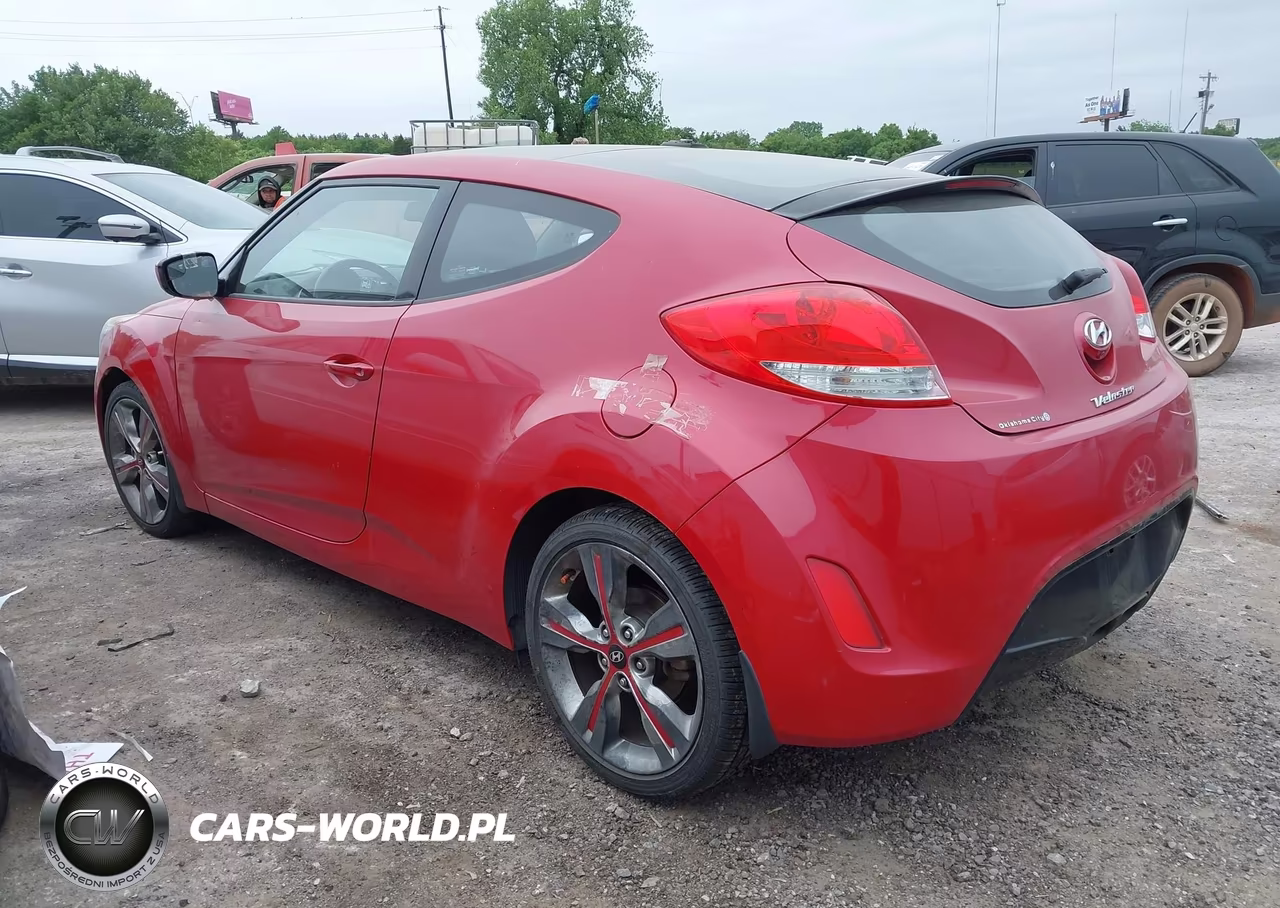 2016 Hyundai Veloster VIN:KMHTC6AD7GU286999 - 3