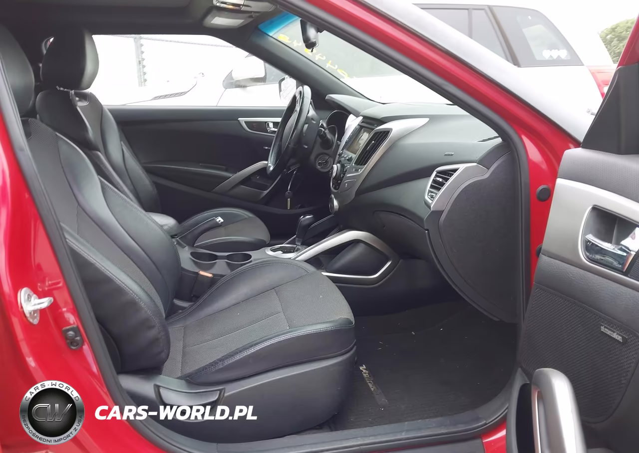 2016 Hyundai Veloster VIN:KMHTC6AD7GU286999 - 5