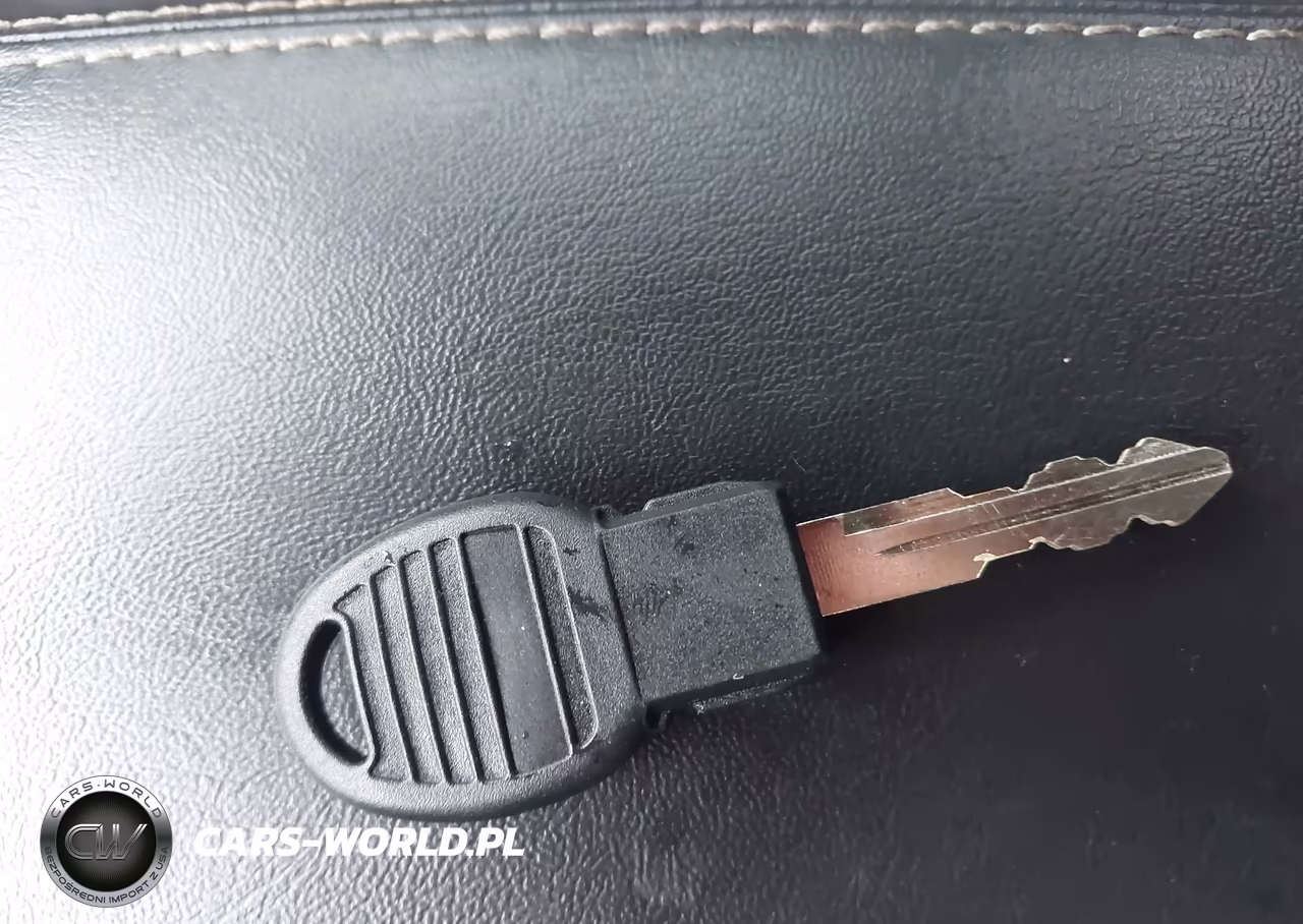 2017 Jeep Cherokee Sport Fwd VIN:1C4PJLAB2HW559135 - 11