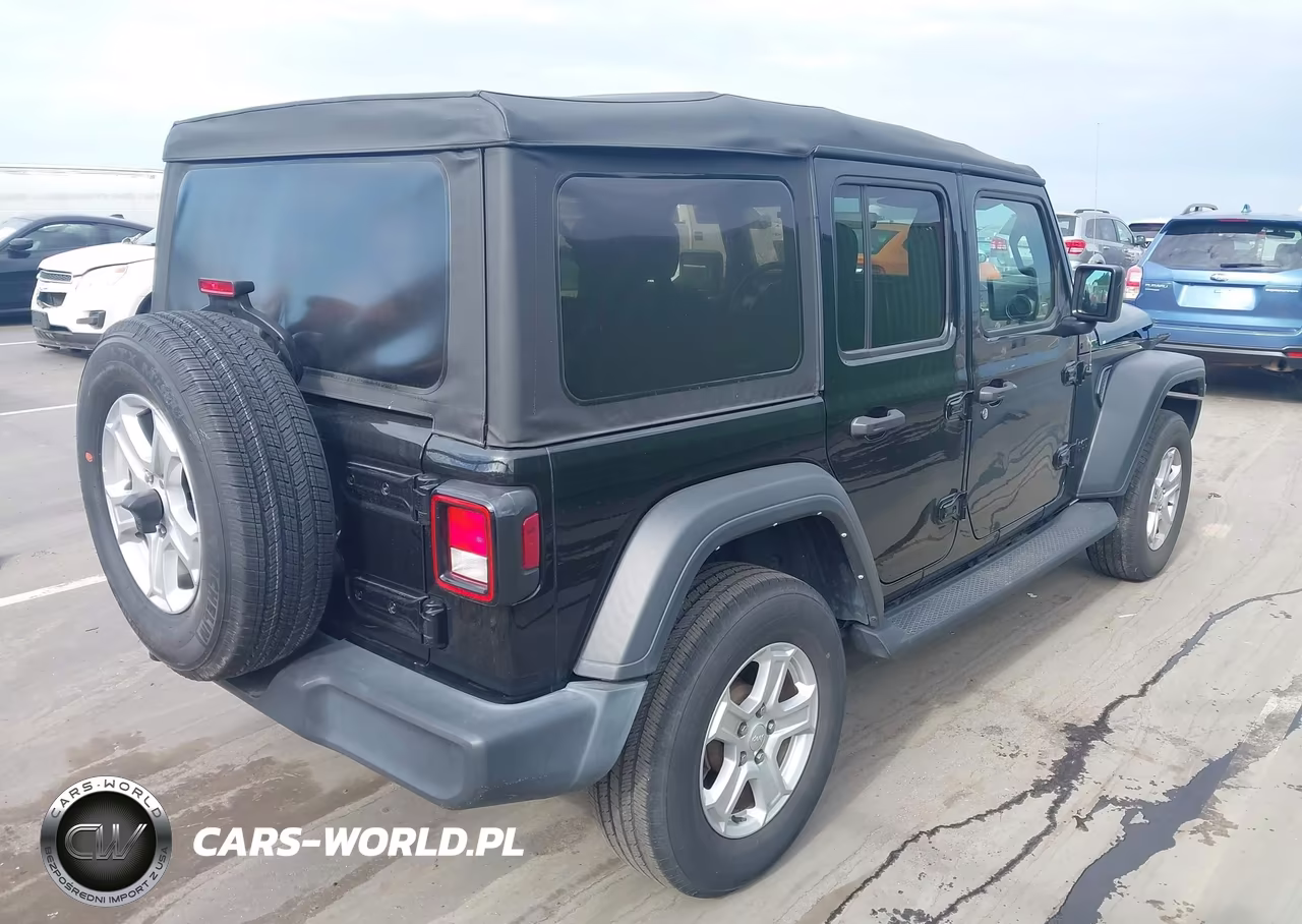 2022 Jeep Wrangler Unlimited Sport S 4X4 VIN:1C4HJXDG4NW155428 - 4