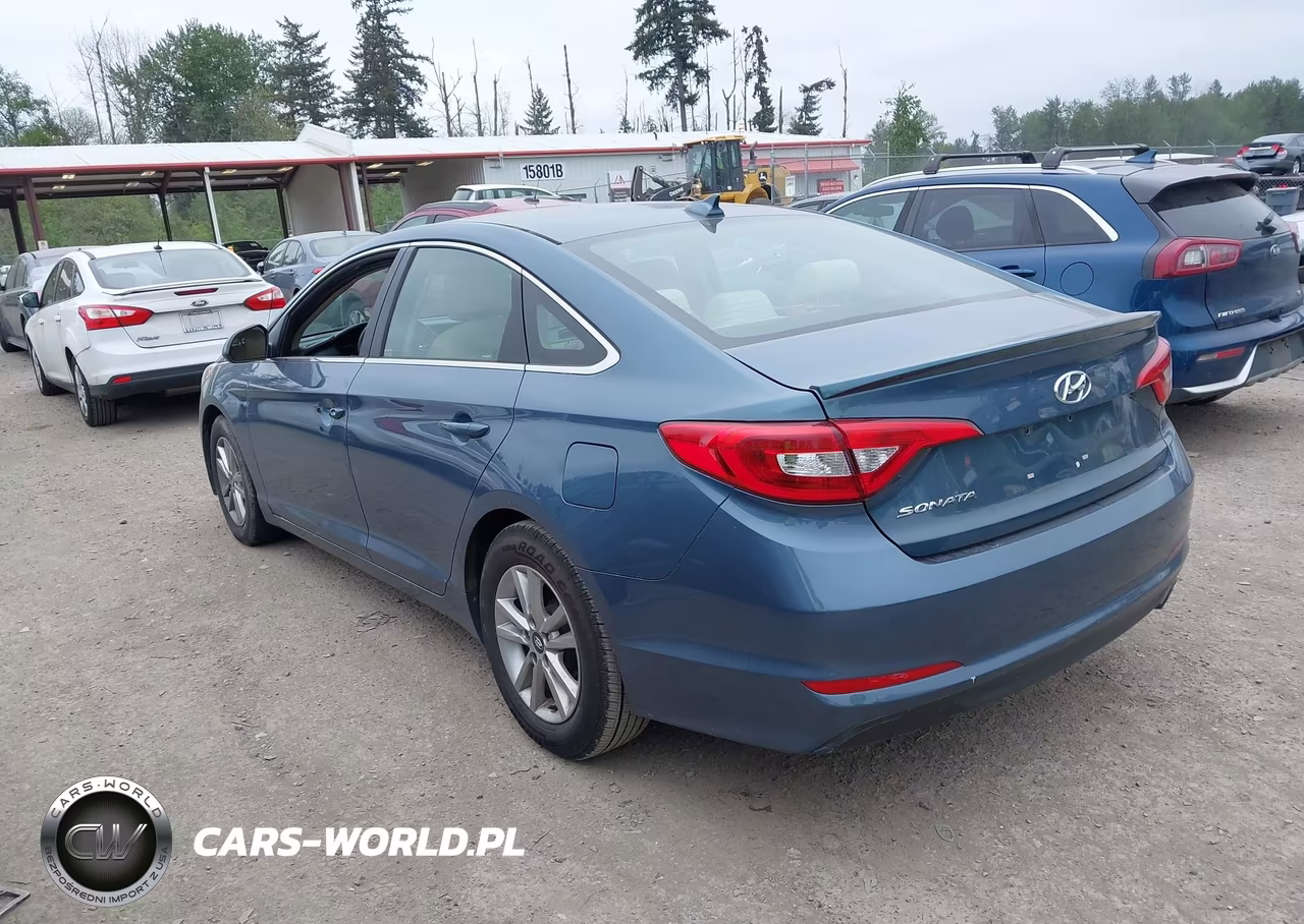 2015 Hyundai Sonata Se VIN:5NPE24AF4FH207223 - 3