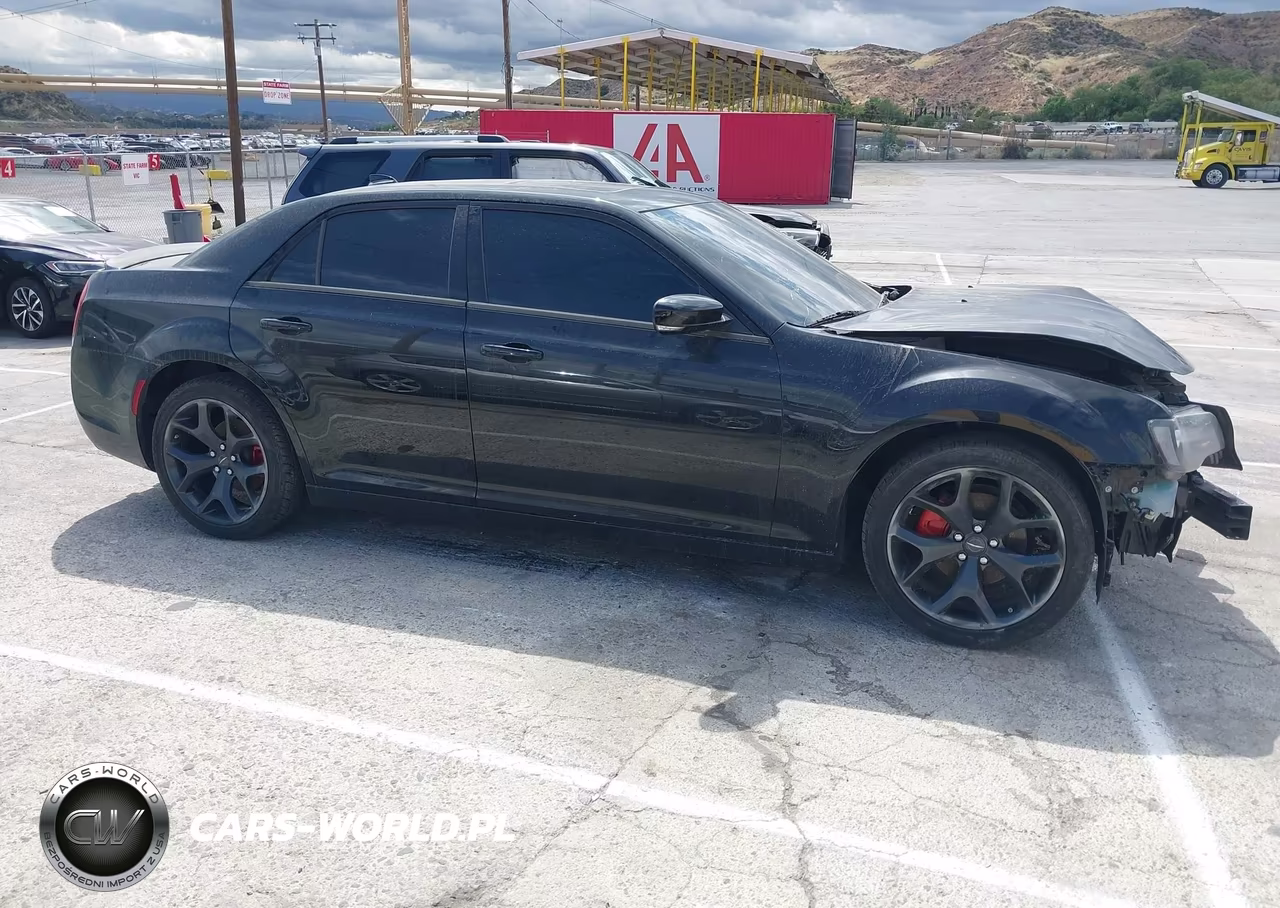 2023 Chrysler 300 300S VIN:2C3CCABG0PH524294 - 14