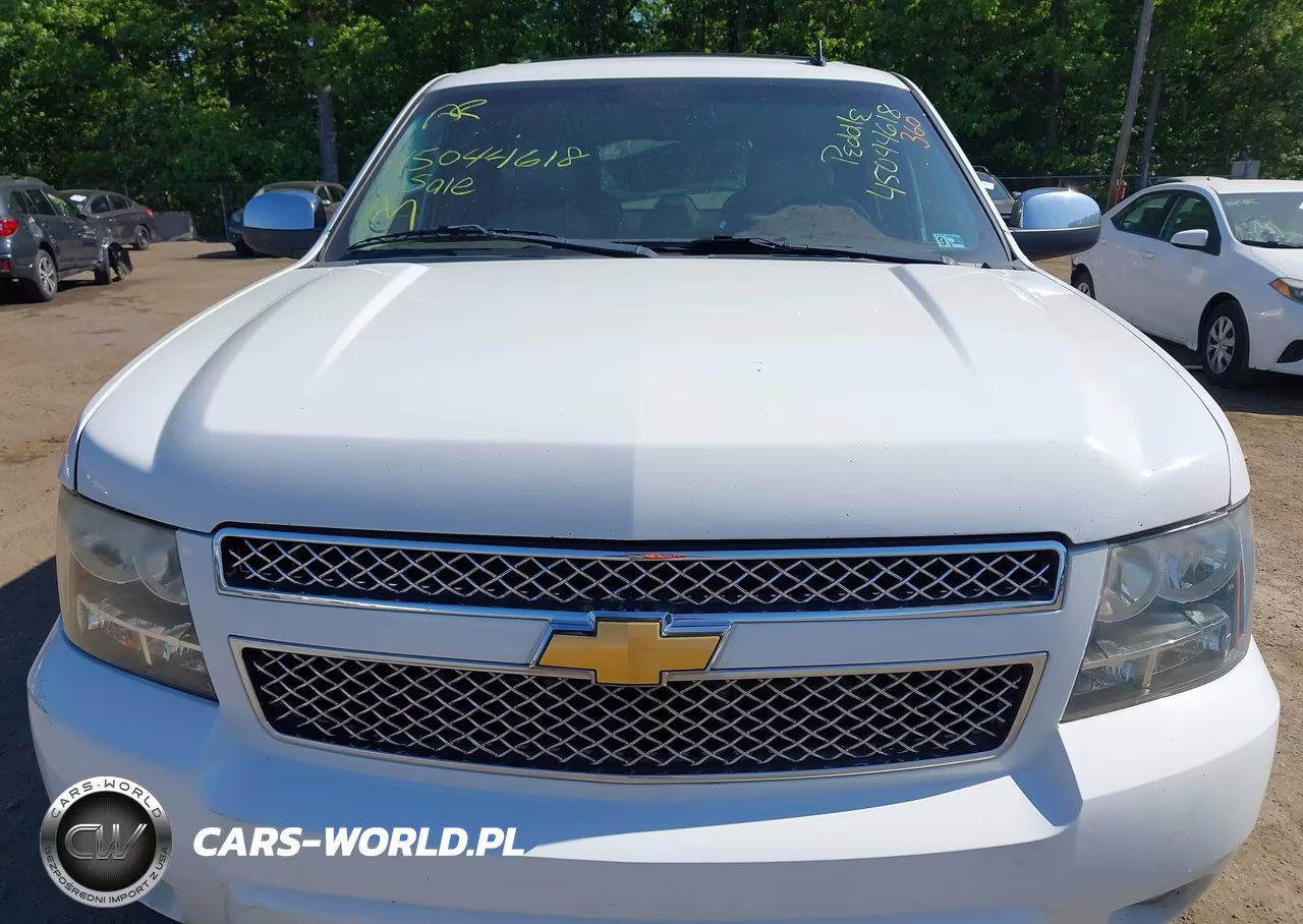 2011 Chevrolet Tahoe Ltz VIN:1GNSCCE05BR396328 - 6