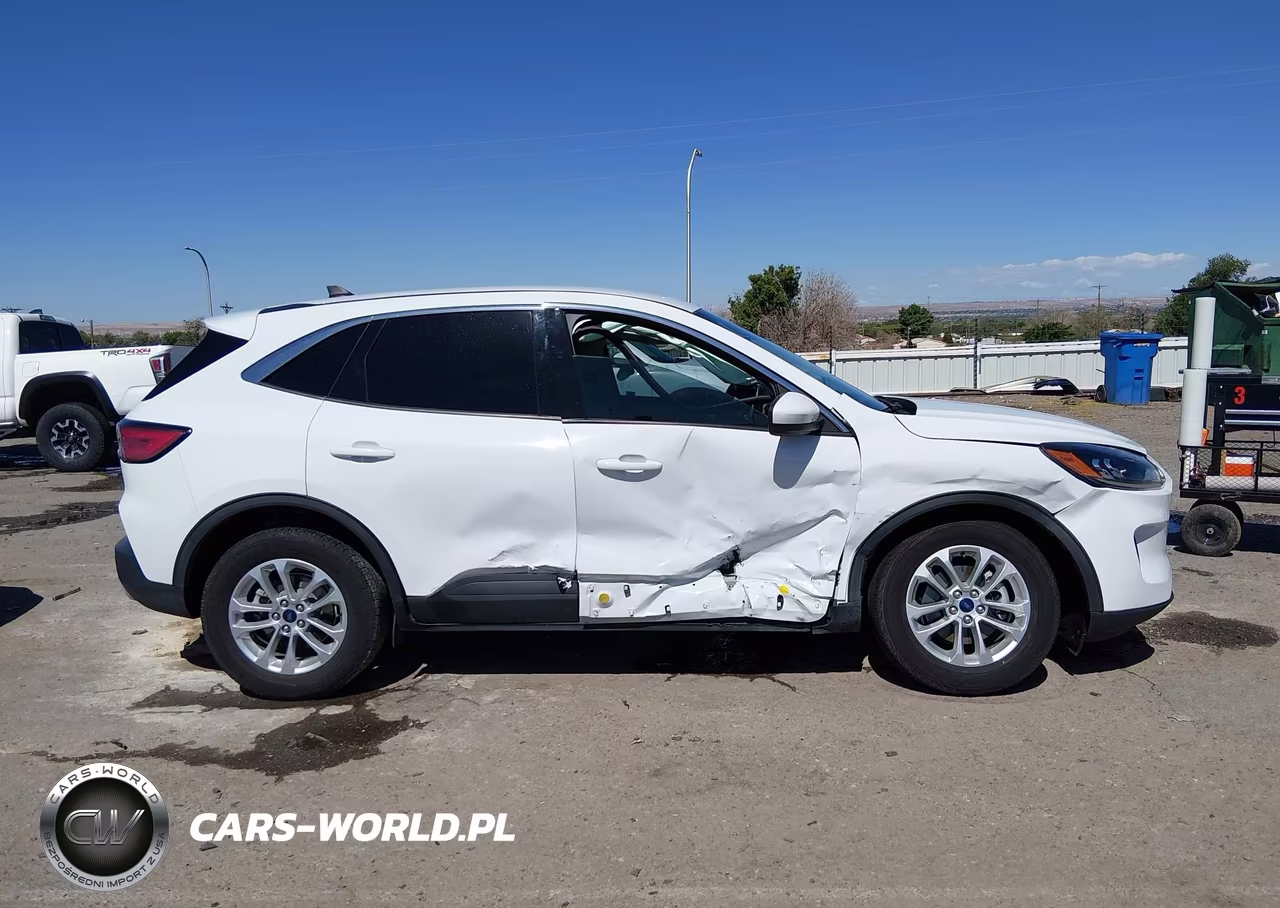 2021 Ford Escape Se Hybrid VIN:1FMCU9BZ8MUA90431 - 13