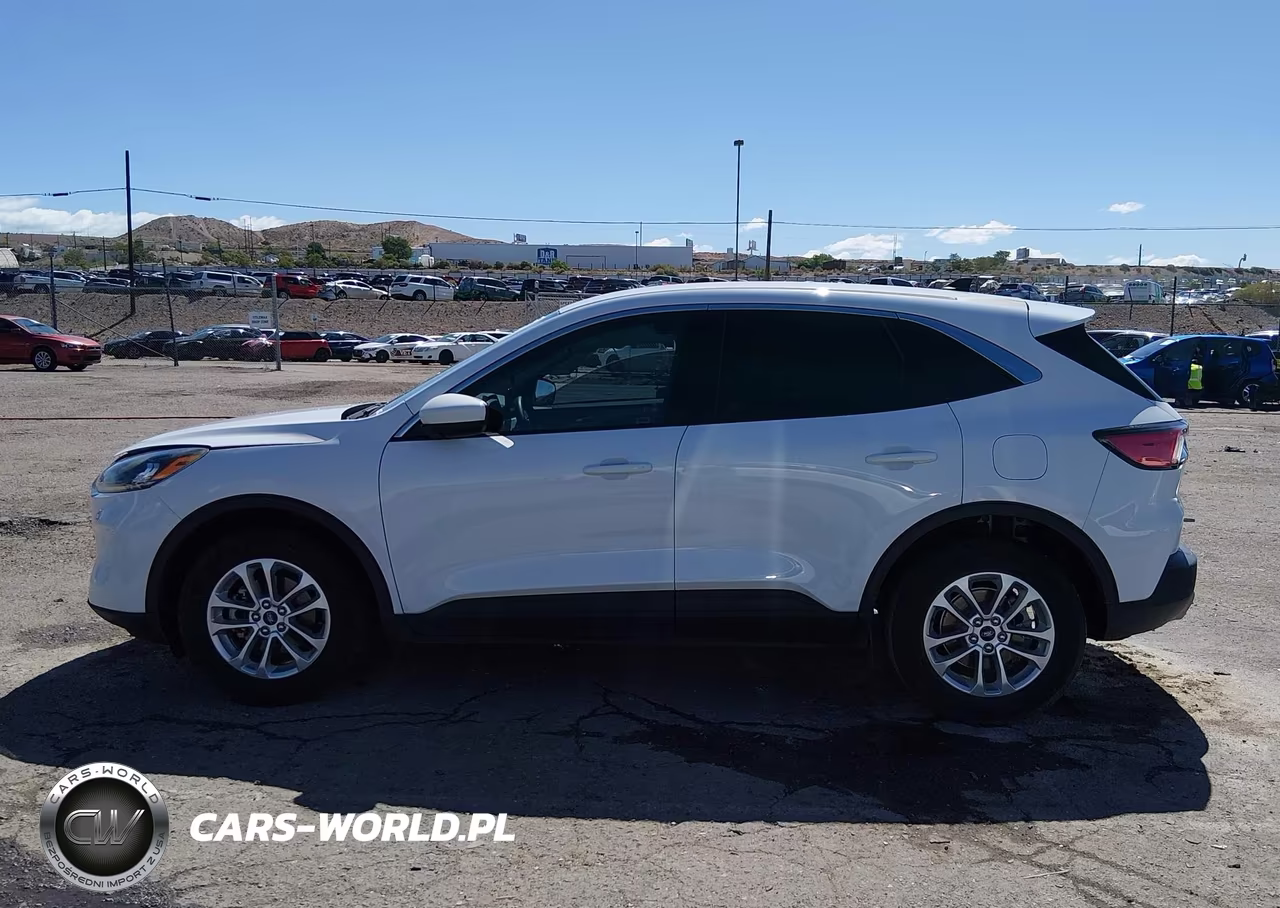 2021 Ford Escape Se Hybrid VIN:1FMCU9BZ8MUA90431 - 14