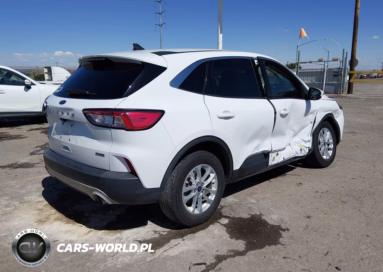 2021 Ford Escape Se Hybrid VIN:1FMCU9BZ8MUA90431 - 4