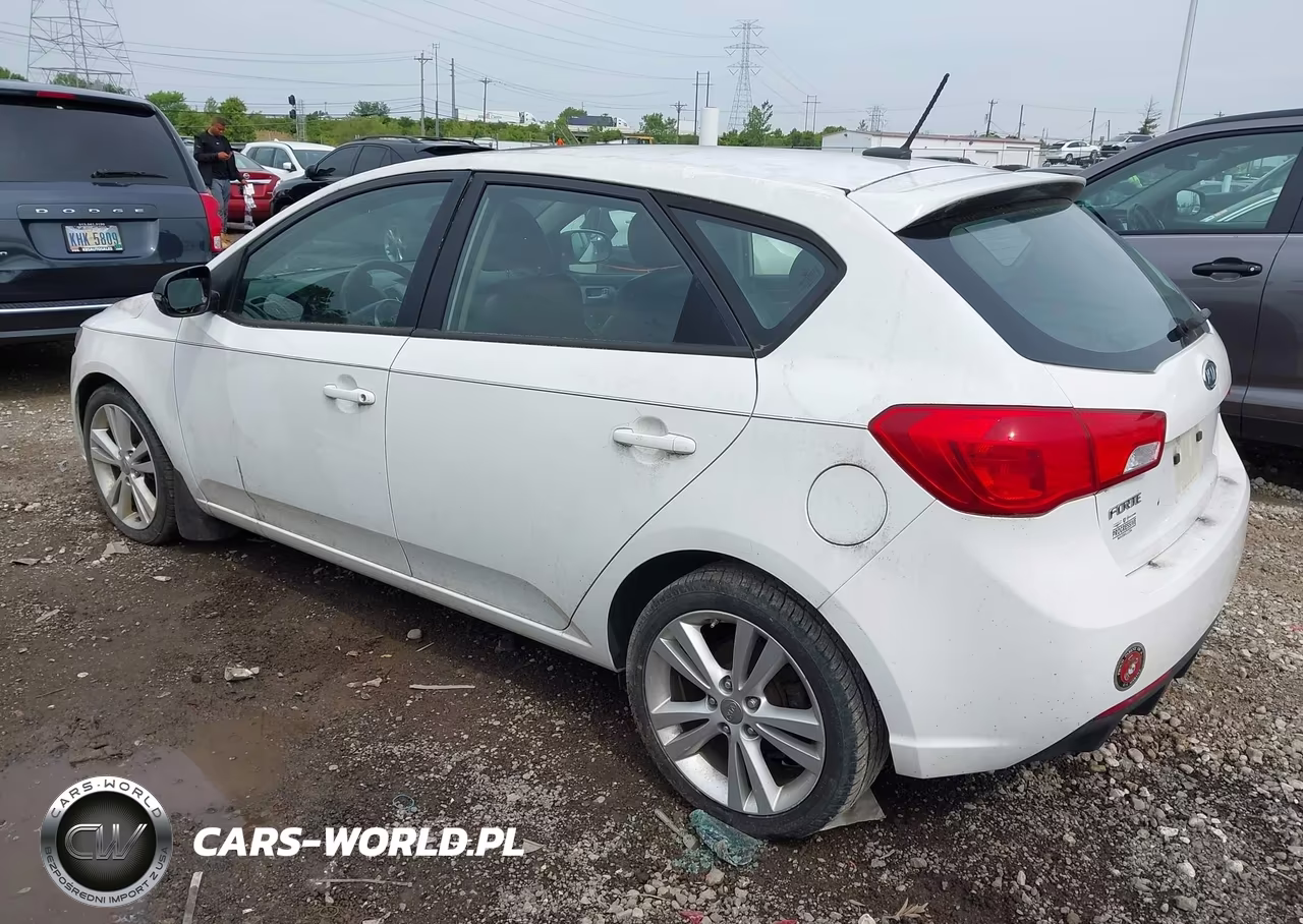 2011 Kia Forte Sx VIN:KNAFW5A32B5369055 - 3