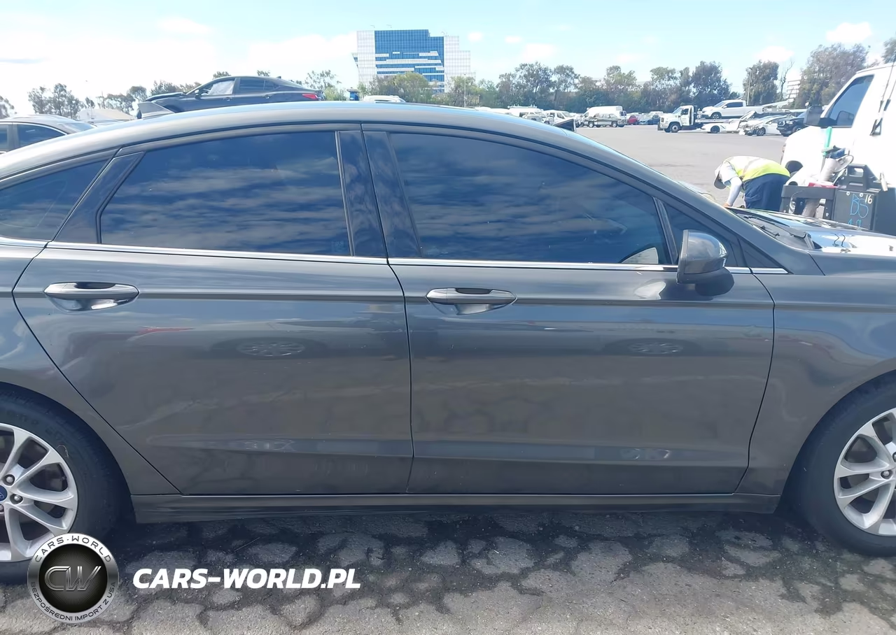 2019 Ford Fusion Se VIN:3FA6P0HD0KR108432 - 13