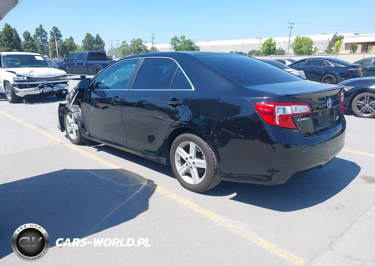 2013 Toyota Camry Se VIN:4T1BF1FK2DU639836 - 3