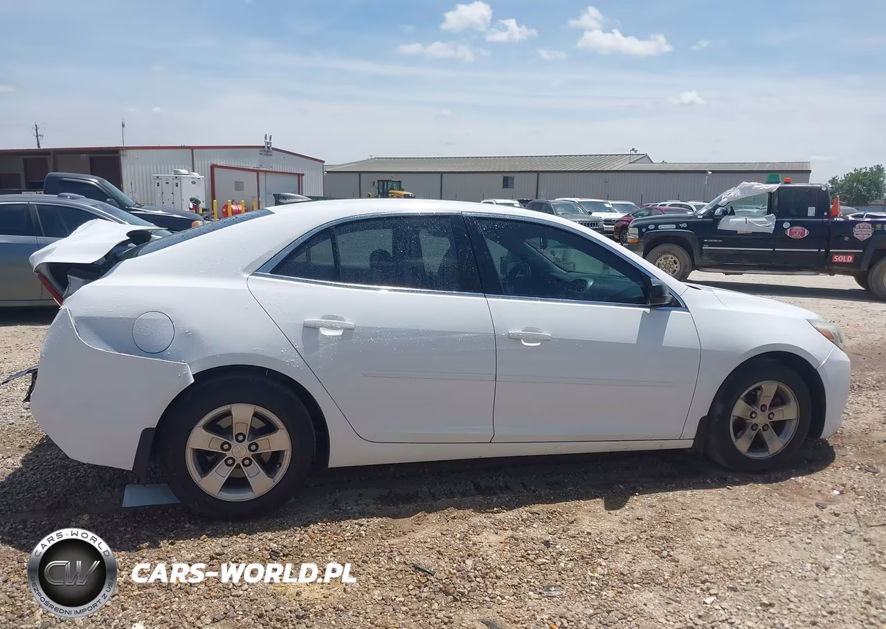 2015 Chevrolet Malibu Ls VIN:1G11B5SL6FF223676 - 13