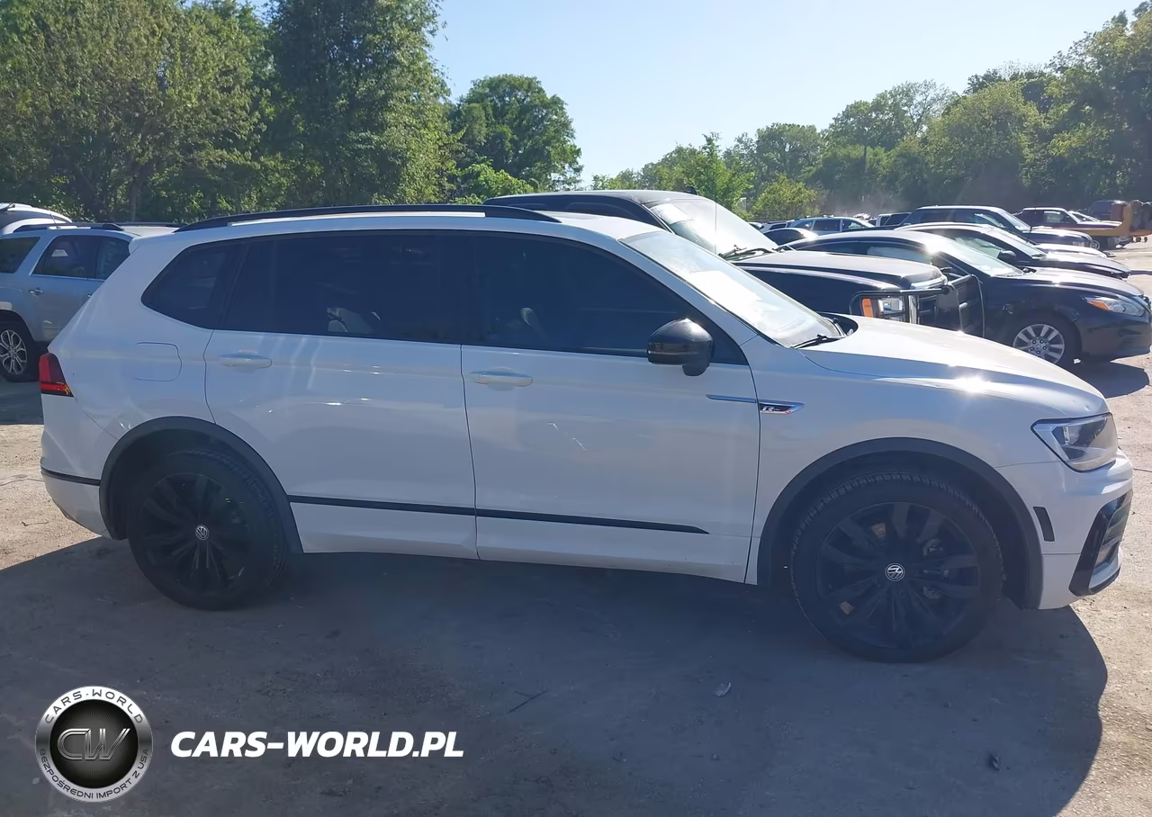 2020 Volkswagen Tiguan 2.0T Se-2.0T Se R-Line Black-2.0T Sel VIN:3VV2B7AX1LM162326 - 13