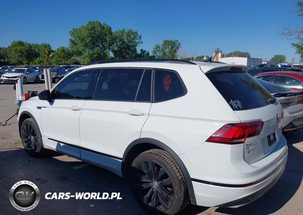 2020 Volkswagen Tiguan 2.0T Se-2.0T Se R-Line Black-2.0T Sel VIN:3VV2B7AX1LM162326 - 14