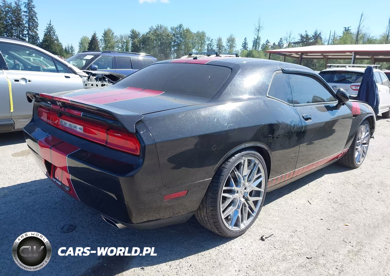 2012 Dodge Challenger VIN:2C3CDYAG5CH259132 - 4