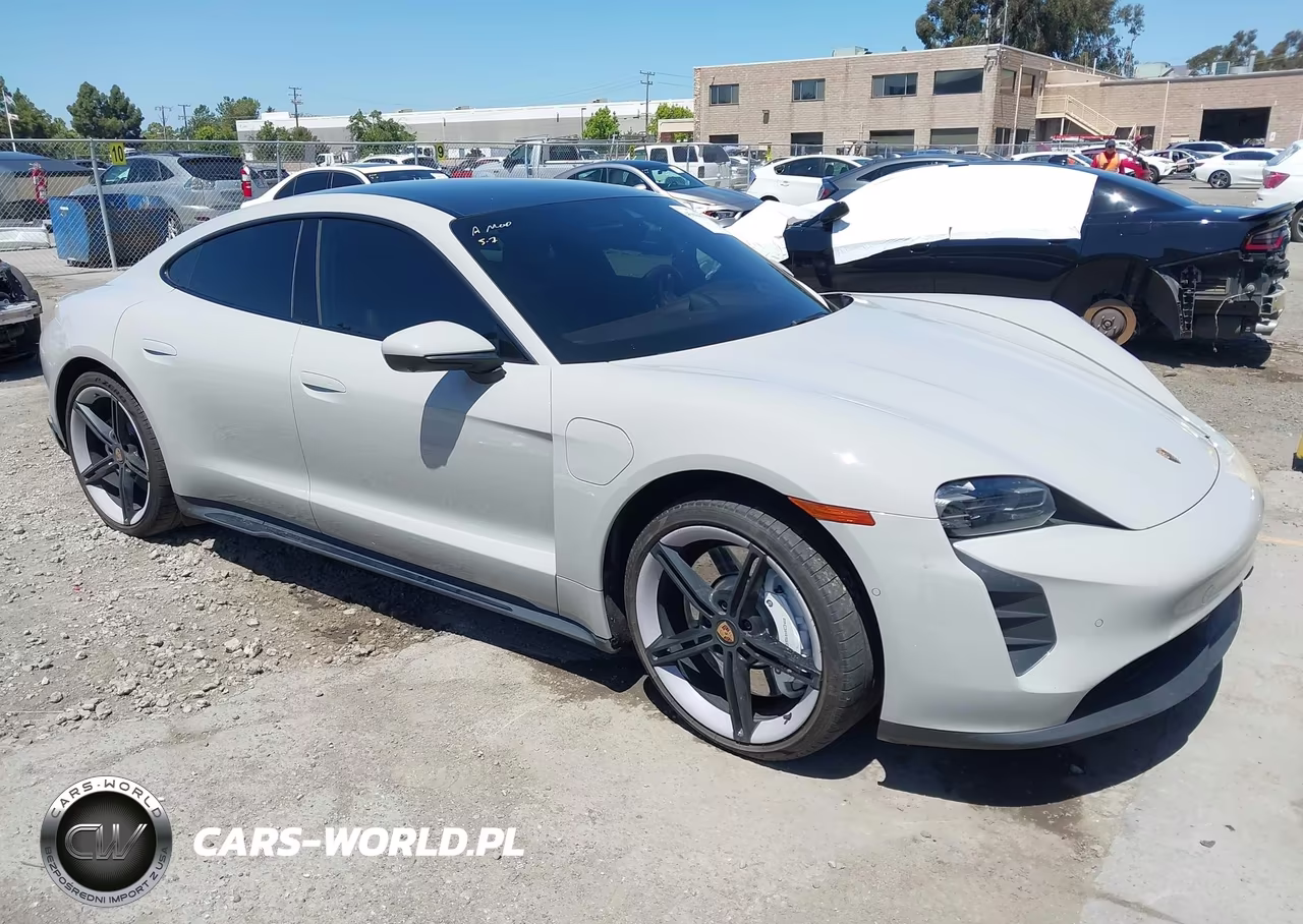 2023 Porsche Taycan
