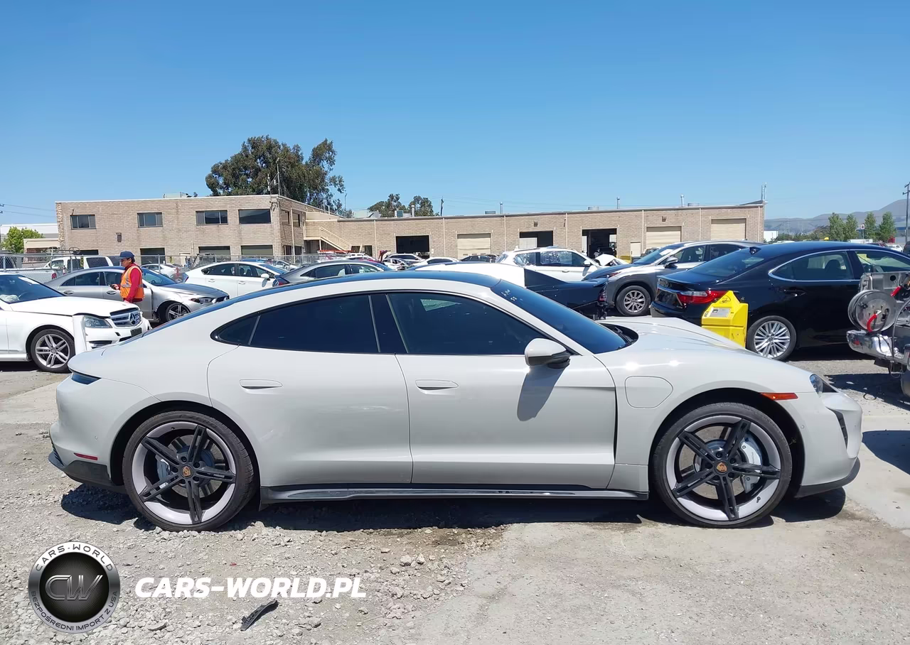 2023 Porsche Taycan VIN:WP0AA2Y19PSA13602 - 13
