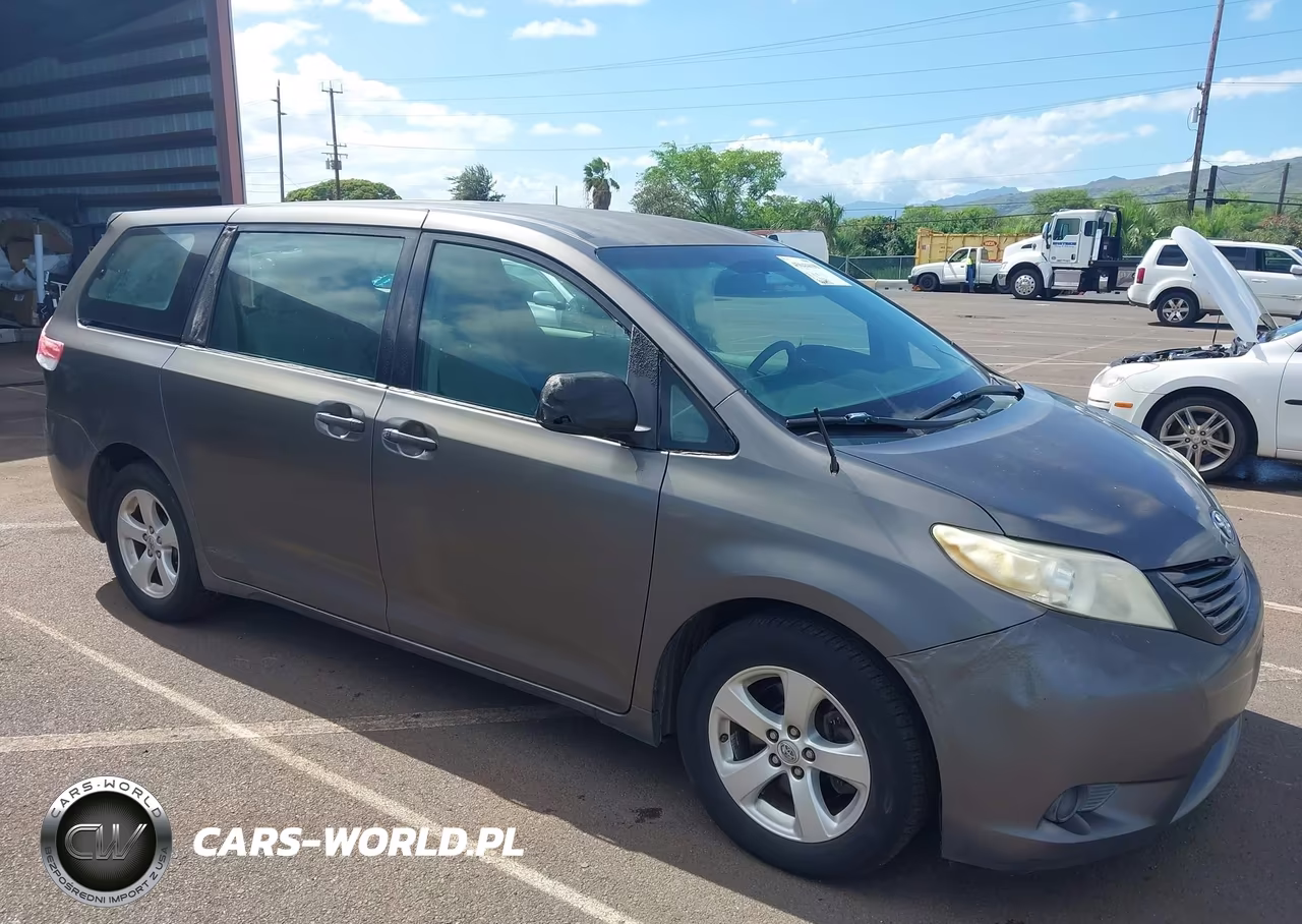 2012 Toyota Sienna Base V6 7 Passenger VIN:5TDZK3DC8CS180854 - 13