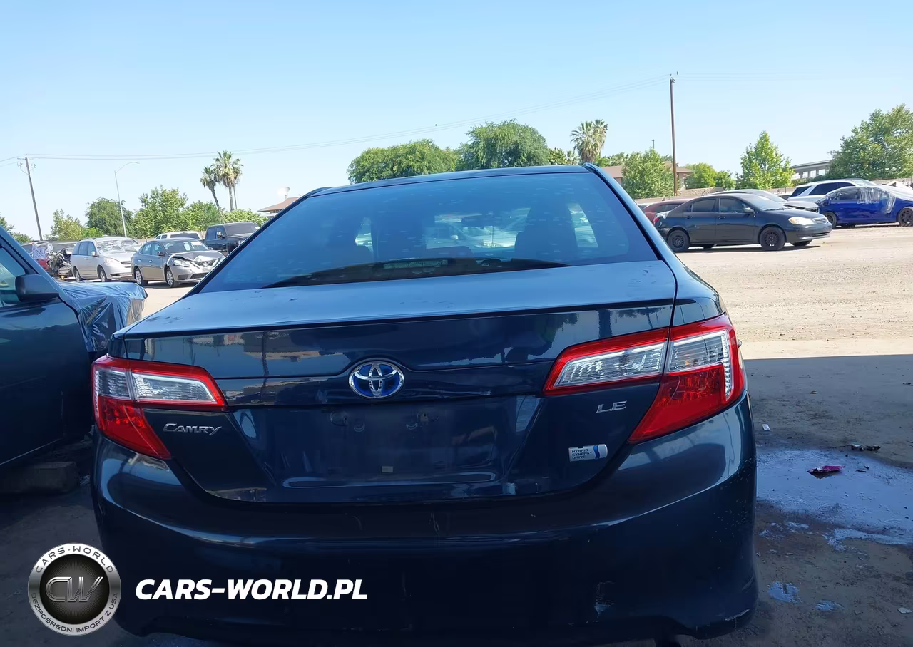 2013 Toyota Camry Hybrid Le VIN:4T1BD1FK9DU064253 - 16