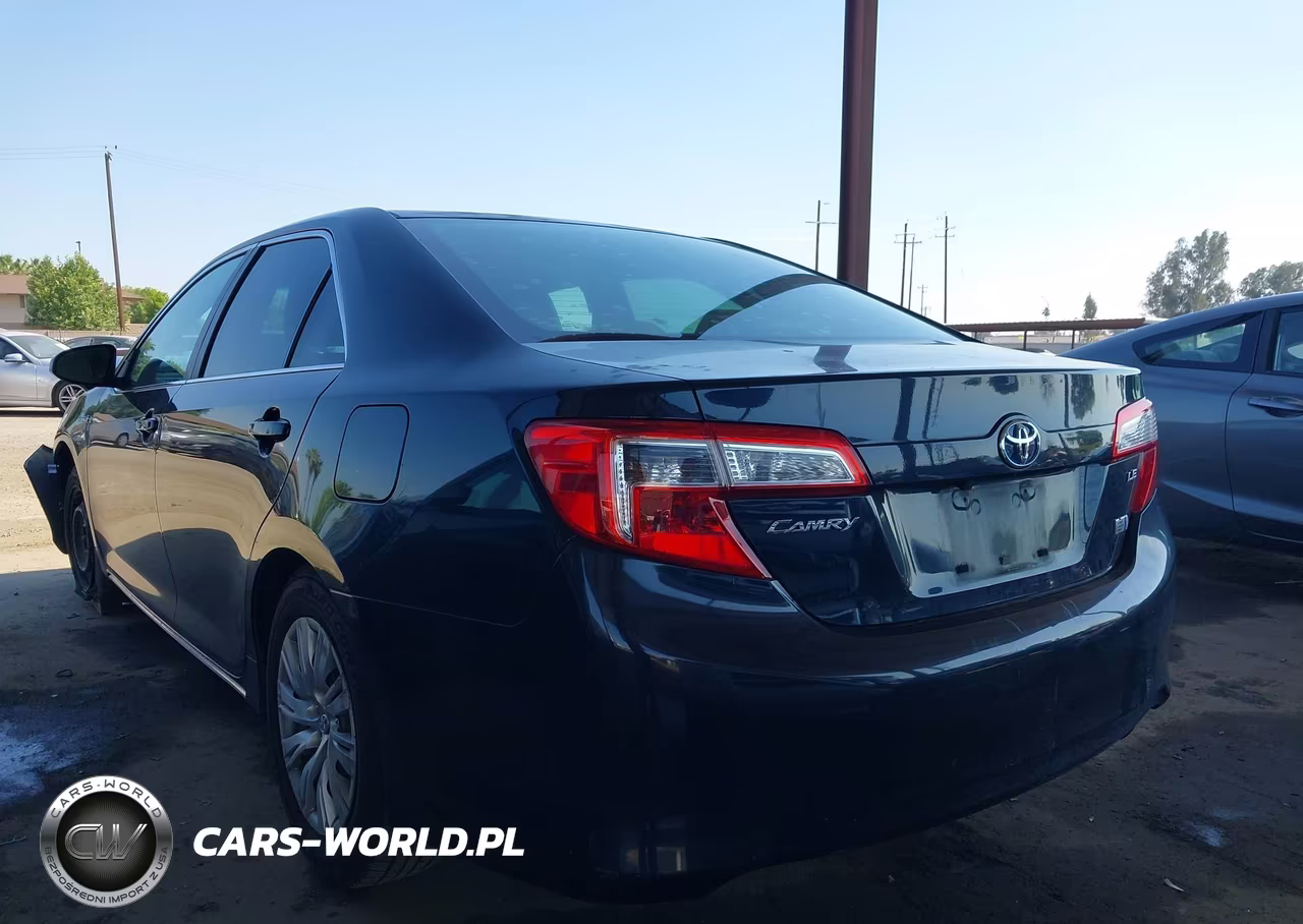 2013 Toyota Camry Hybrid Le VIN:4T1BD1FK9DU064253 - 3