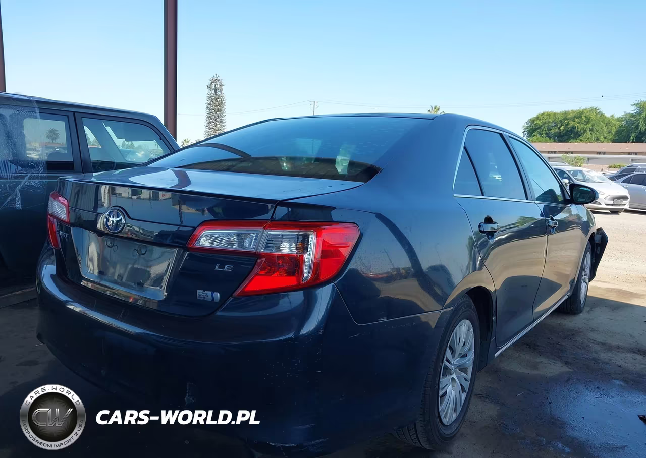 2013 Toyota Camry Hybrid Le VIN:4T1BD1FK9DU064253 - 4