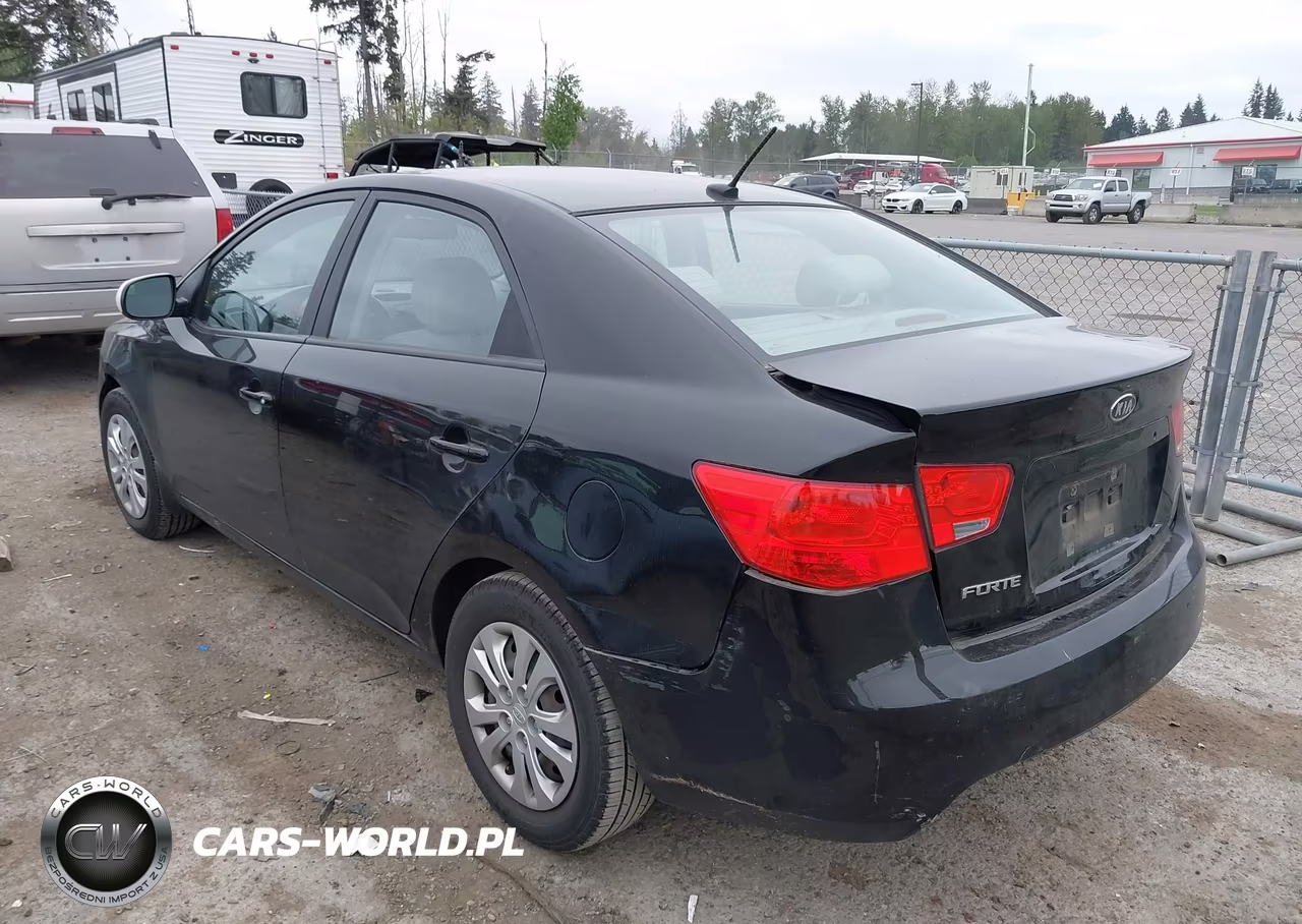 2012 Kia Forte Lx VIN:KNAFT4A28C5563570 - 3